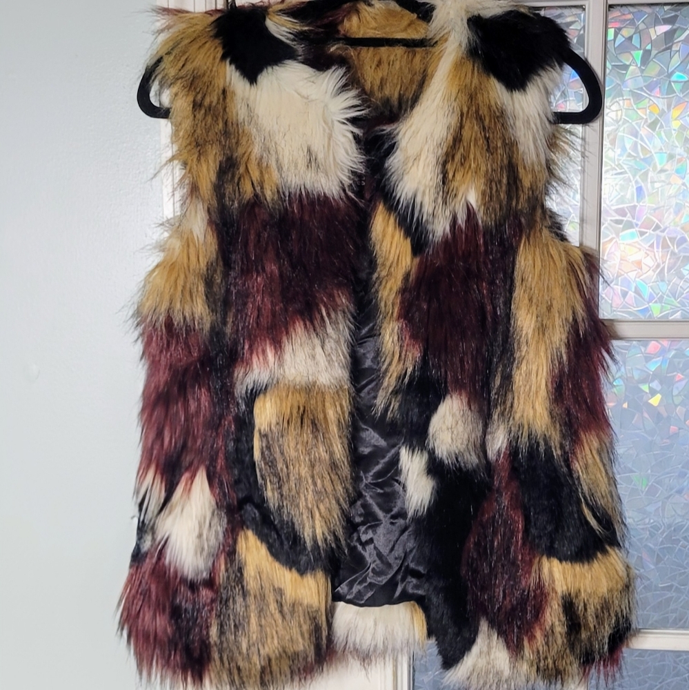 Design Lab Lord & Taylor Faux Fur Vest